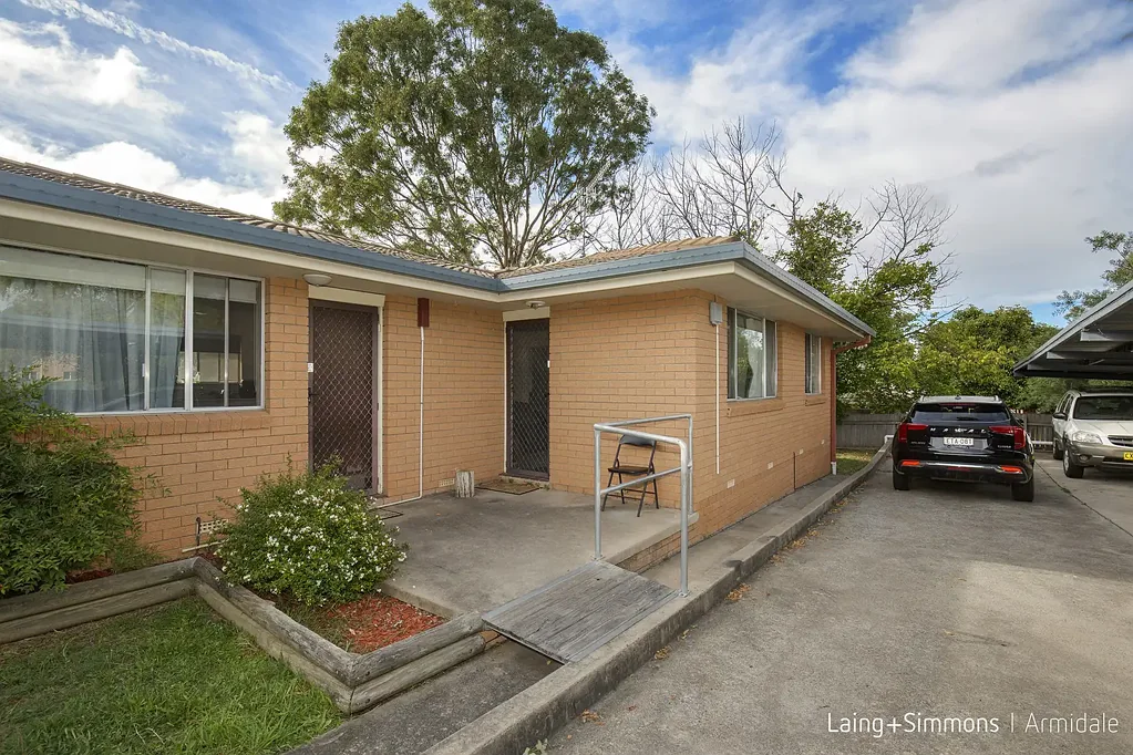 Easy Living and Central Convenience