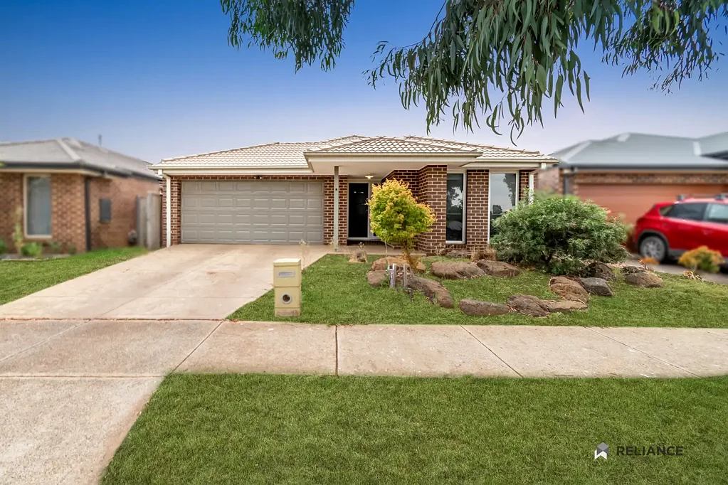 5 Oakbridge Street, Weir Views, VIC 3338