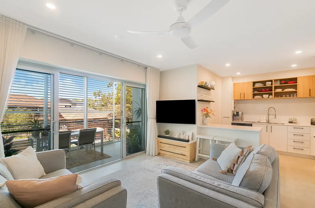 Tweed Heads South 2कमरा Near-New Apartment Offering Lifestyle and Convenience