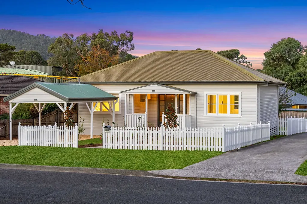 Mittagong 3房  Charming Renovated Cottage in Quiet, Convenient Setting