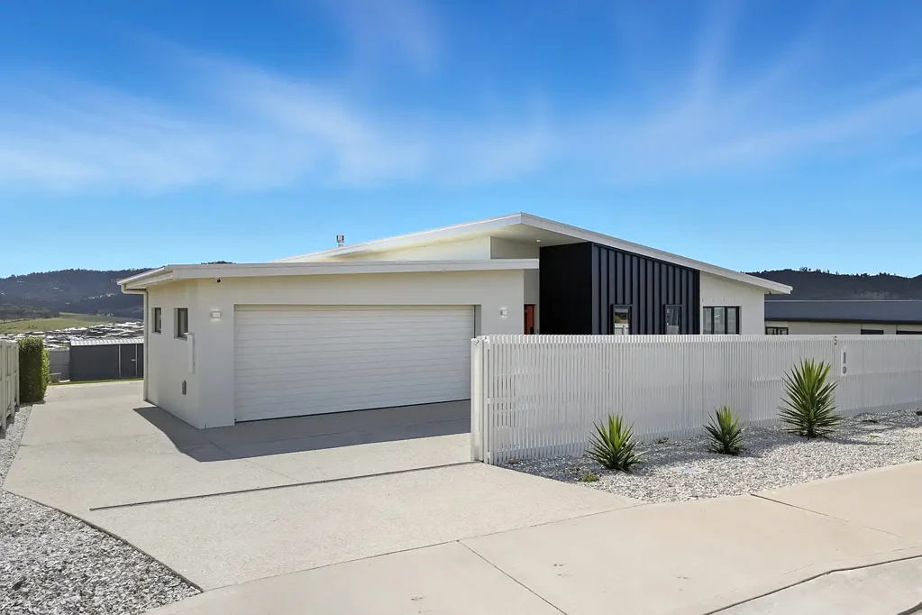 5 Conolly Drive, Howrah, TAS 7018