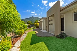 147 Fitzmaurice Drive, Bentley Park