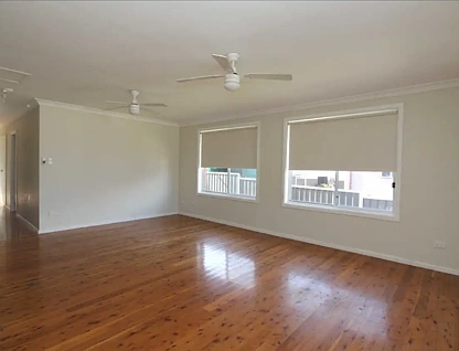 5 Croft Av, Merrylands, NSW 2160, 6房, 3浴, House