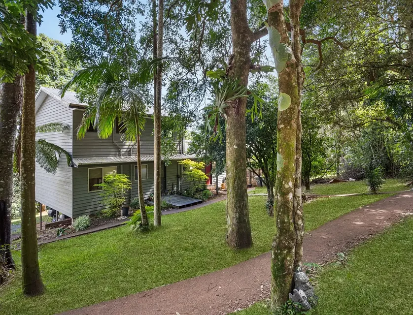 72 Eagle Heights Rd, Tamborine Mountain, QLD 4272, 4 침실, 2 욕실, House