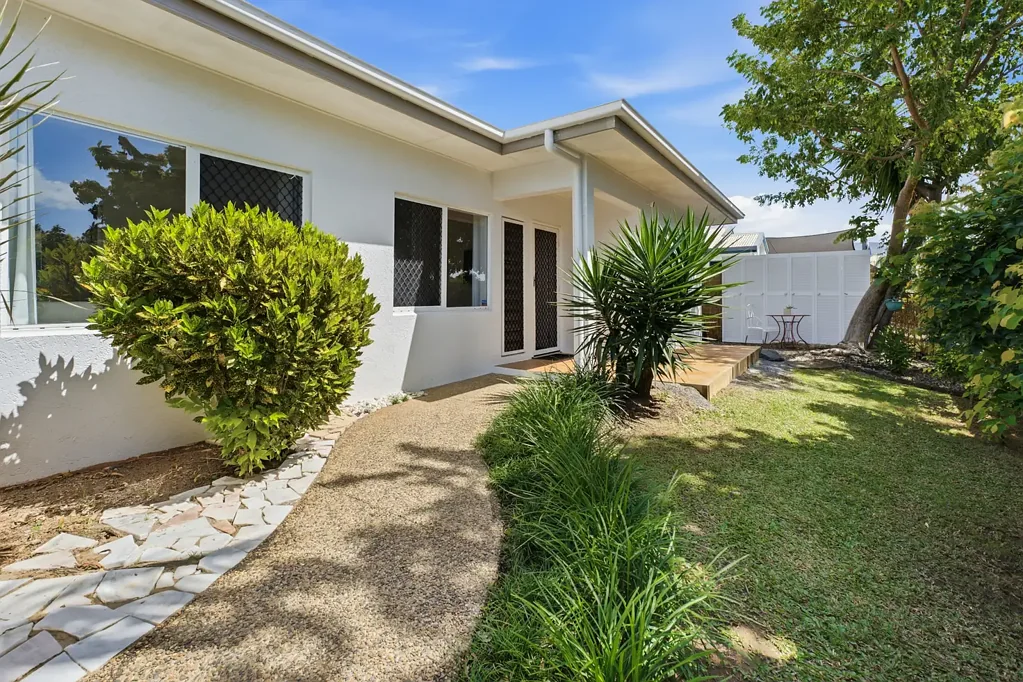 Light, Bright & Beautifully Landscaped Tropical Living