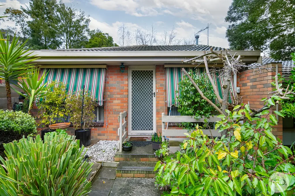 Black Hill 1 Bedroom The Perfect Entry Point - Stylish, Strategic, and already tenanted