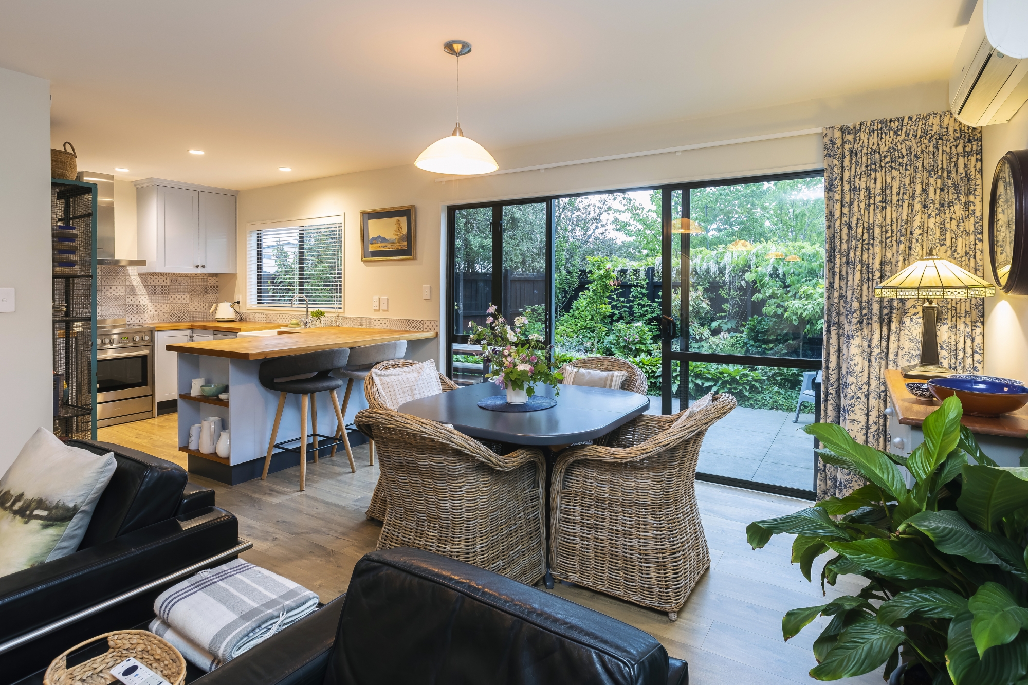 3/15 Coles Place, Saint Albans, Christchurch, 3房, 0浴, House