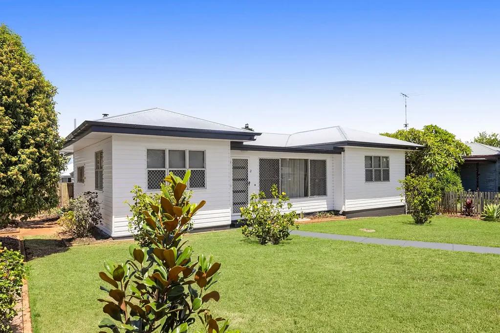 2 Lemnos Street, Harlaxton, QLD 4350