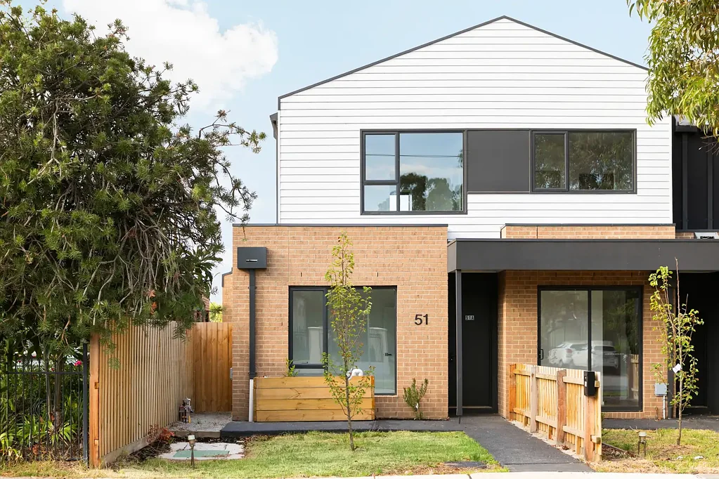 51A Rhodes Parade, Oak Park, VIC 3046