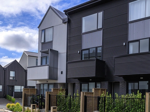 Tawa 3部屋 Willowbank  Heights - Space, Garaging, near New!