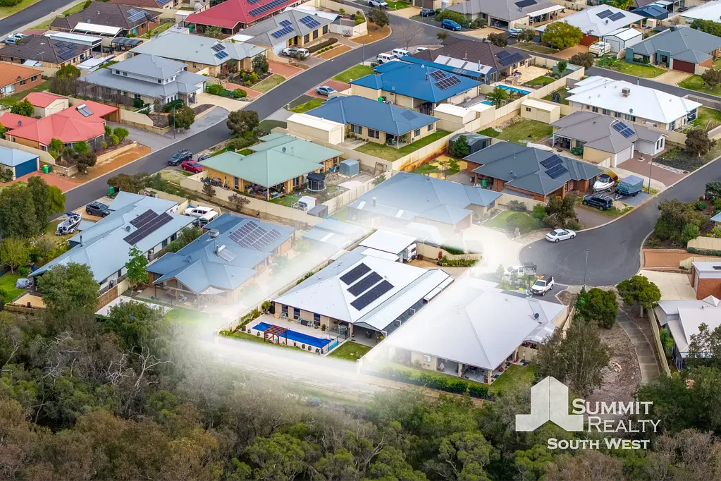 Australind 4ਬੈੱਡਰੂਮ IDEALLY LOCATED FAMILY ENTERTAINER