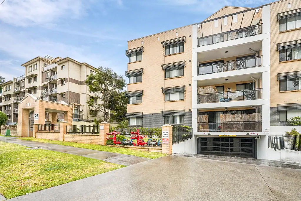 27/20 Fourth Avenue, Blacktown, NSW 2148