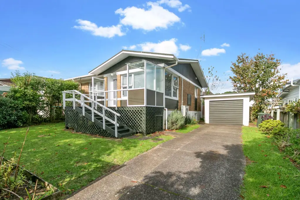 Greenlane 2 Bedroom Great Buy in Double Grammar Zone