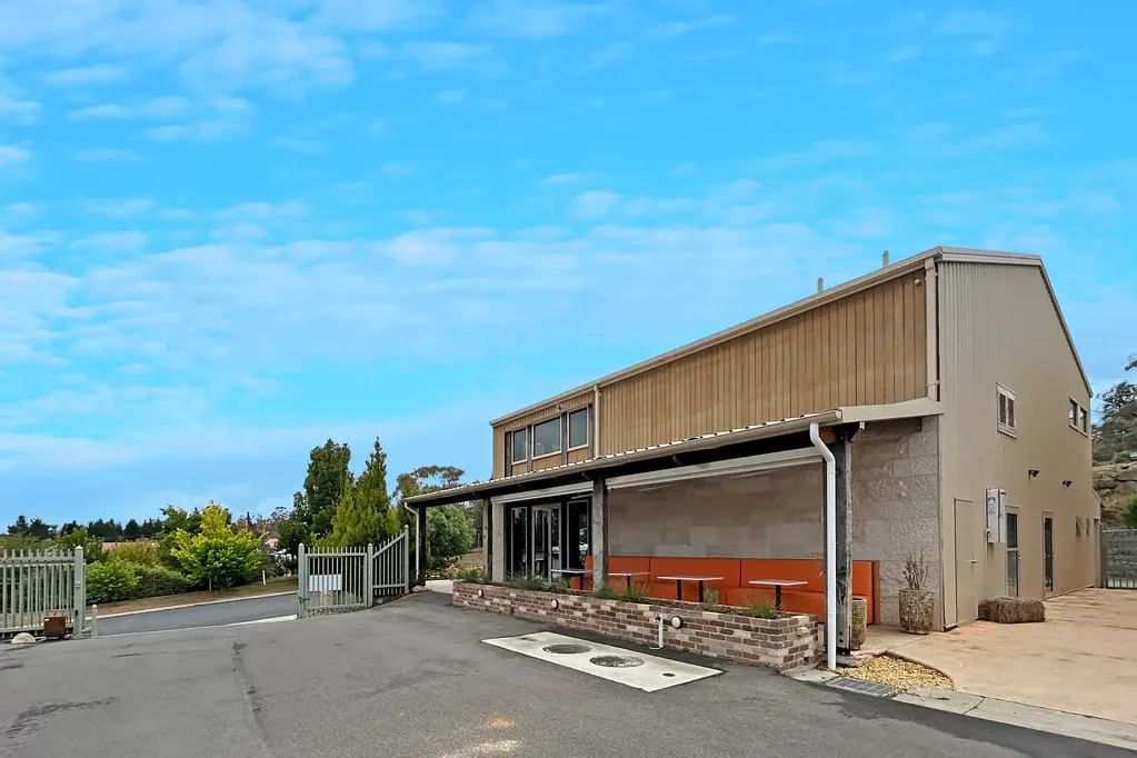 For Lease – Versatile Studio / Office Space | Lot 2, 7–9 Baggs Street, Leeville