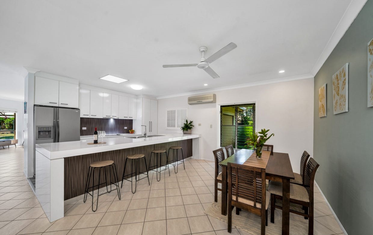 3 VILLAGE TCE, REDLYNCH QLD 4870, 0房, 0浴, House