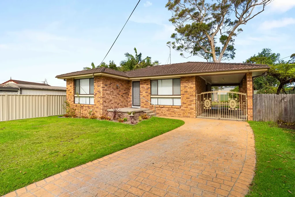 39 Gibson Crescent, Sanctuary Point, NSW 2540