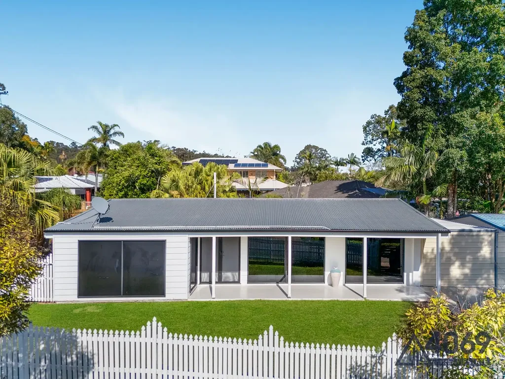Ultra-Modern Home in Prestigious Fig Tree Pocket