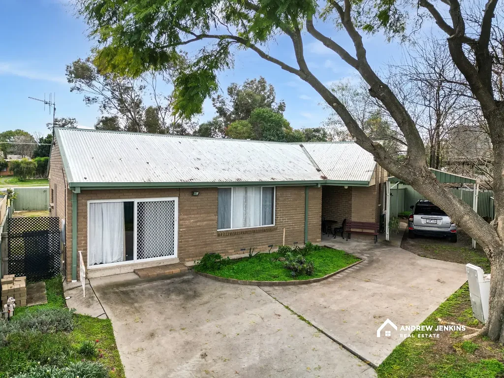 Barooga 3 Bedroom Quality Three Bedroom Unit in a Prime Barooga Location