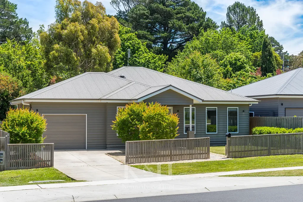 89 East Street, Woodend, VIC 3442