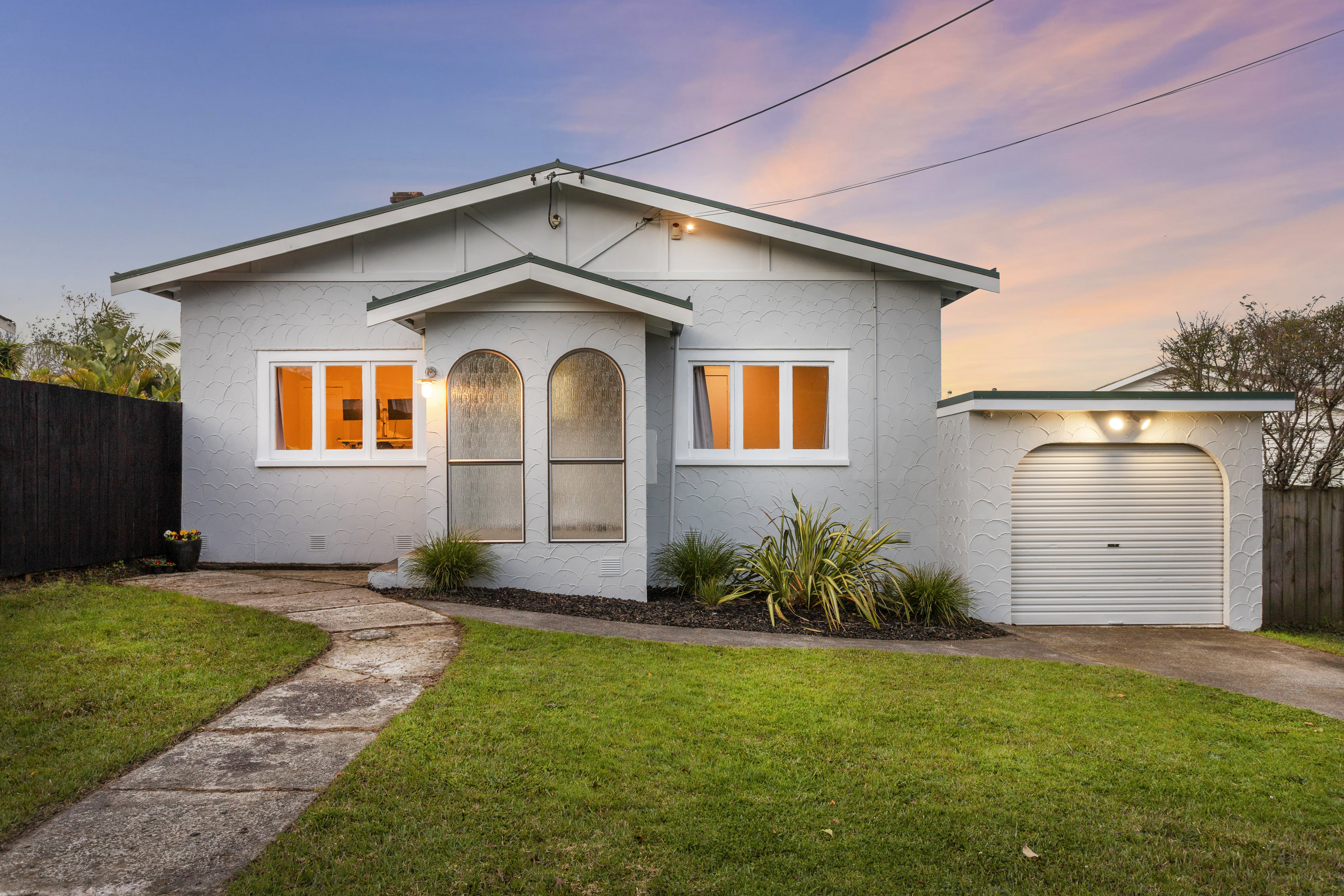 13 Miro Street, New Lynn, Auckland - Waitakere, 3 phòng ngủ, 1 phòng tắm, House