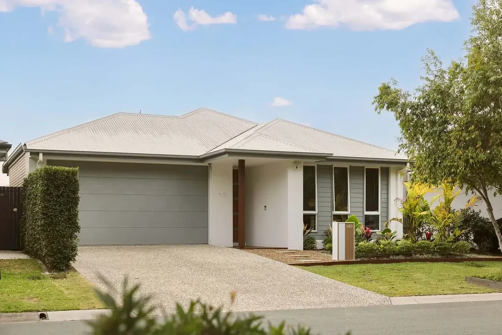 Newport 4房  空间，舒适 & 轻松生活  SPACE, COMFORT & EASY LIVING
