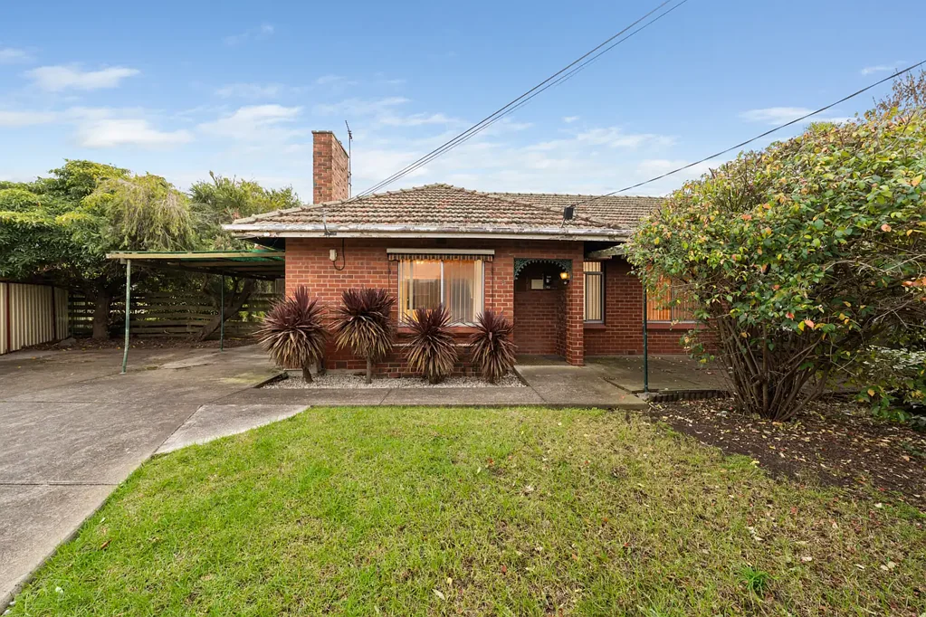 Braybrook 3房 Braybrook静谧社区 886平米阔绰地块 三卧带储 便利学区 公园近邻 未来潜力无限 Today's Proportions, Tomorrow's Prospects
