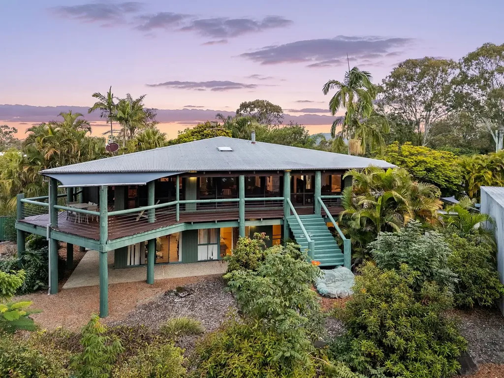 Mudgeeraba 4 Slaapkamer Space, Character & Home Occupation Potential - 70 Mudgeeraba Road