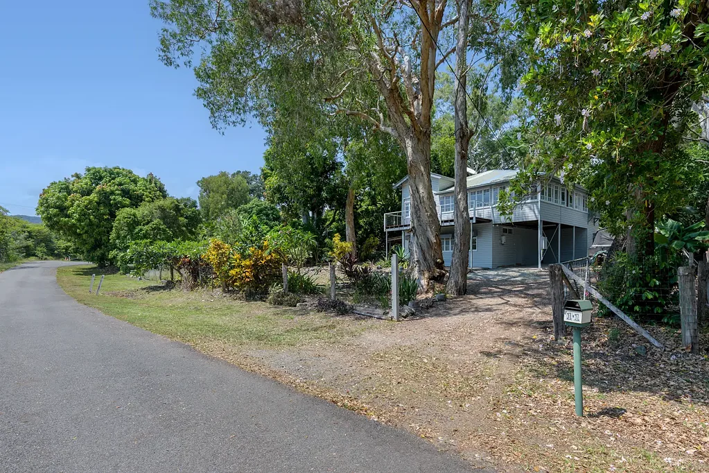 11 Hartley Street, Wangetti, QLD 4877