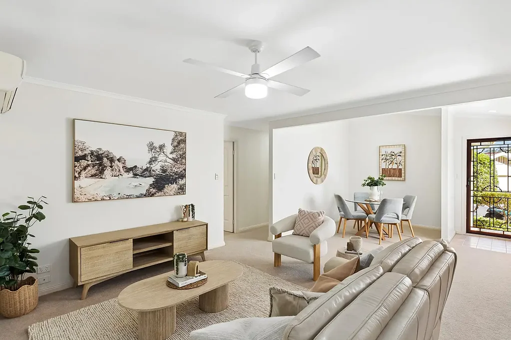 Erina 2Kwarto Sunbathed living in over 55s village