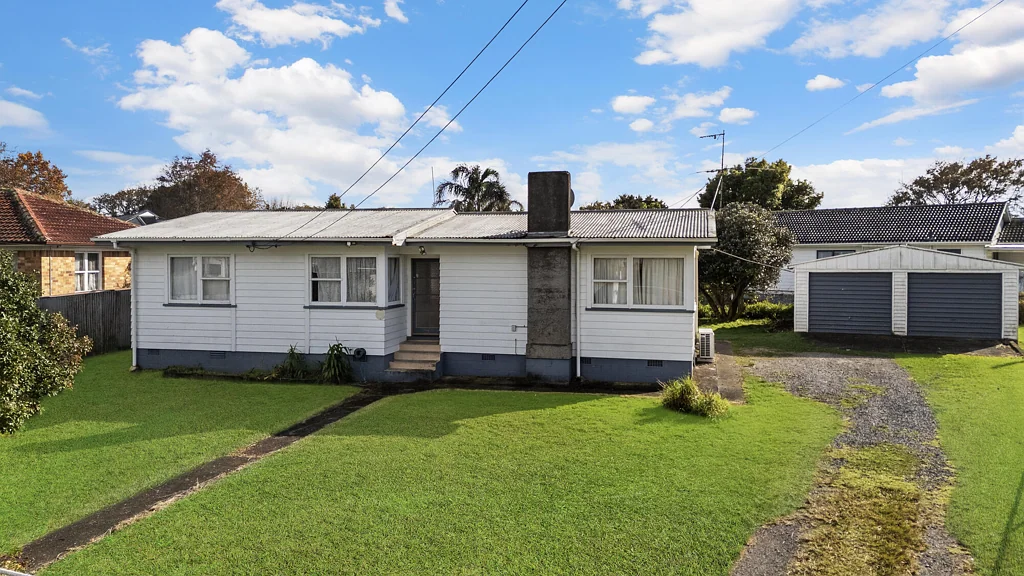 Papakura 3房  Affordable Do-Up or Develop on 756sqm