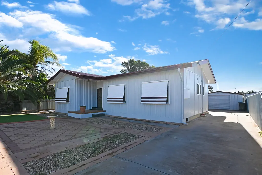 Broken Hill 3Zimmer SOUTH LOCATION