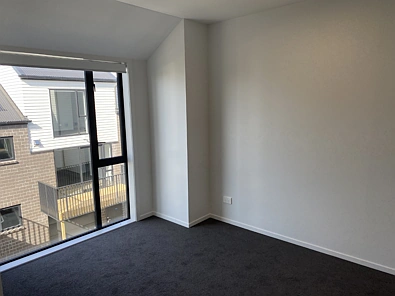 New Lynn, 3 bedrooms