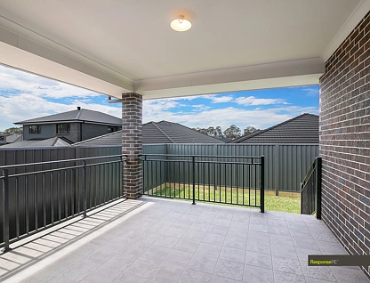 6 Redden Crescent, Grantham Farm, Central Tablelands, 4 침실, 2 욕실, House
