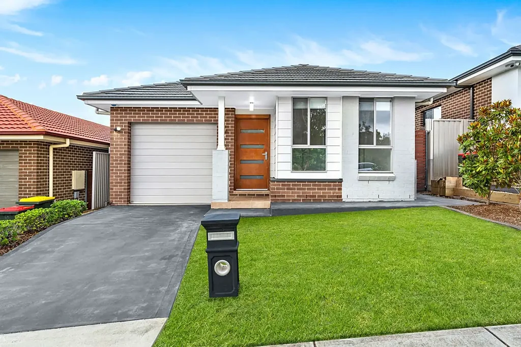 41 Arkley Avenue, Claymore, NSW 2559