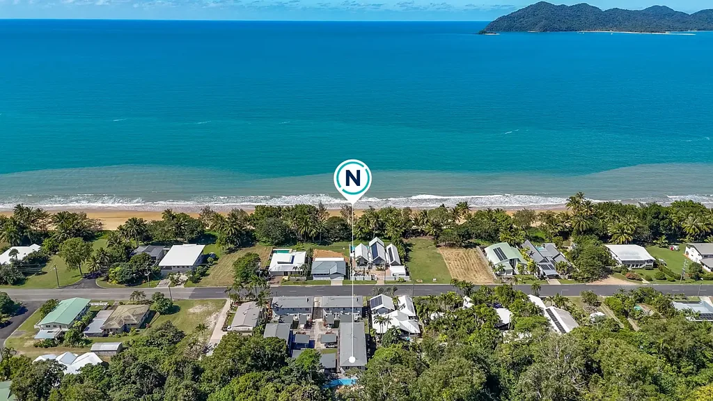 Wongaling Beach 2房  Private End Townhouse Opposite Wongaling Beach