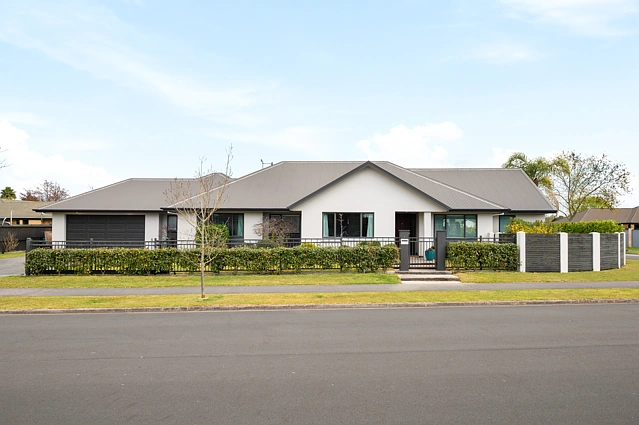 1 Whitford Place, Rototuna, Hamilton