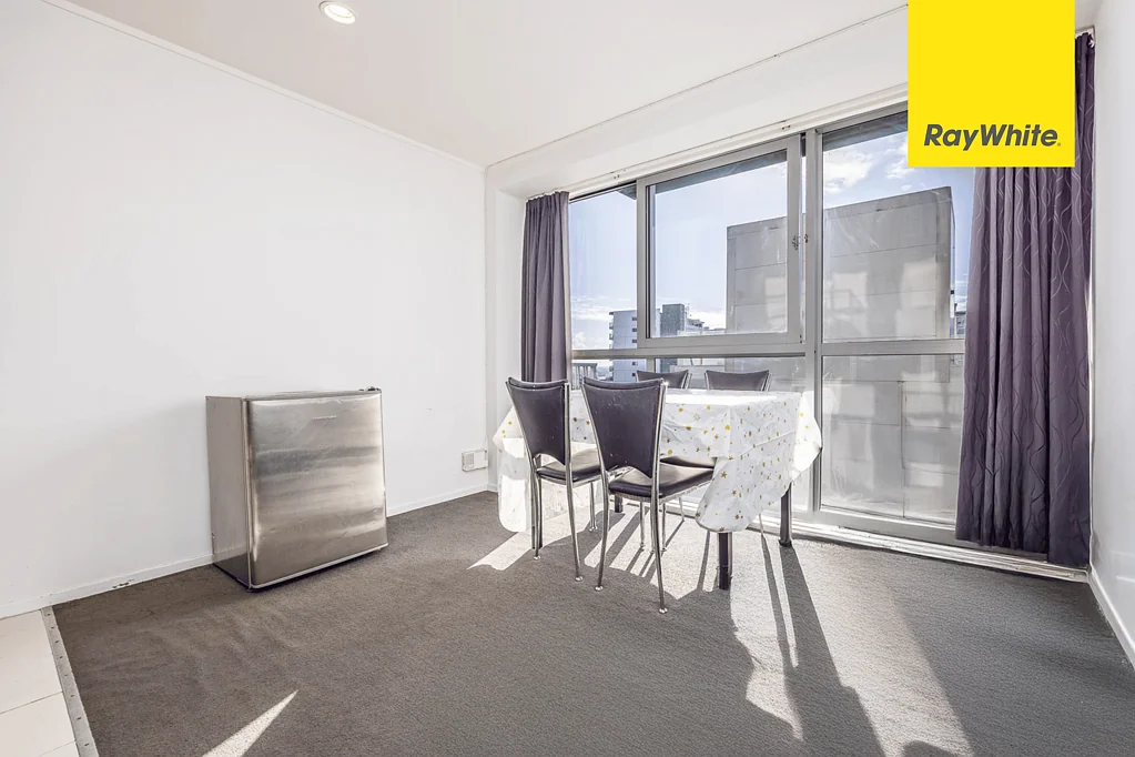 Auckland Central 2 Bedroom Rhodes Scholar!
