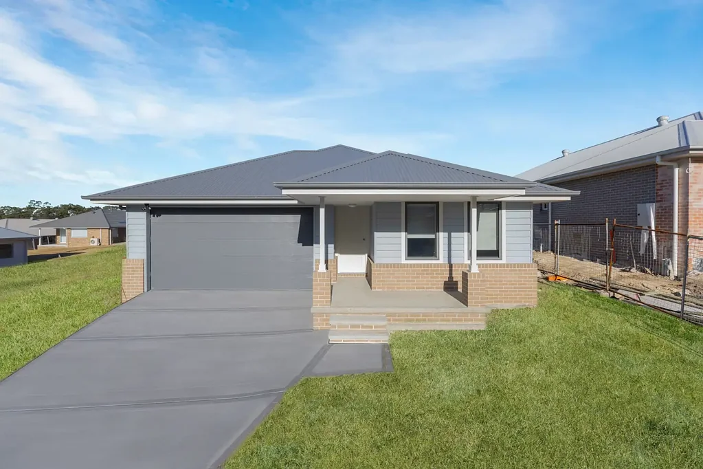 Brand New Family Home for Rent - North Rothbury