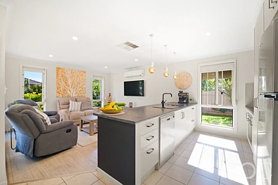 87 Pridham Boulevard, Aldinga Beach, SA 5173, 3房, 1浴, House