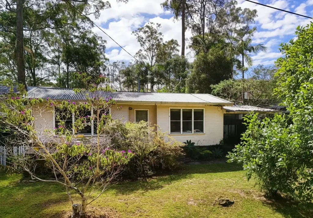 Smiths Lake 2 Bedroom Sunny & Bright Original Smiths Lake Cottage
