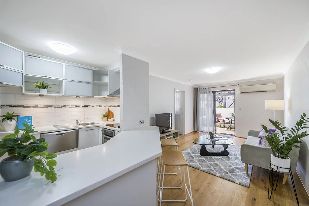 11/1 Weston Avenue, South Perth, WA 6151