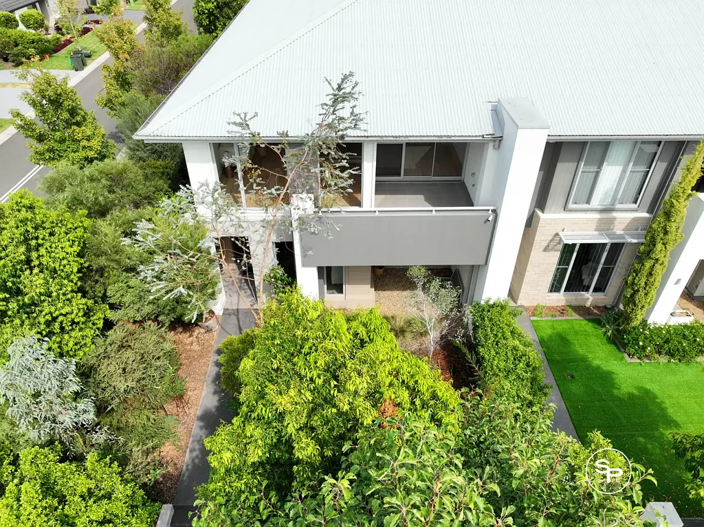 2 Eccles Lane, Oran Park, NSW 2570