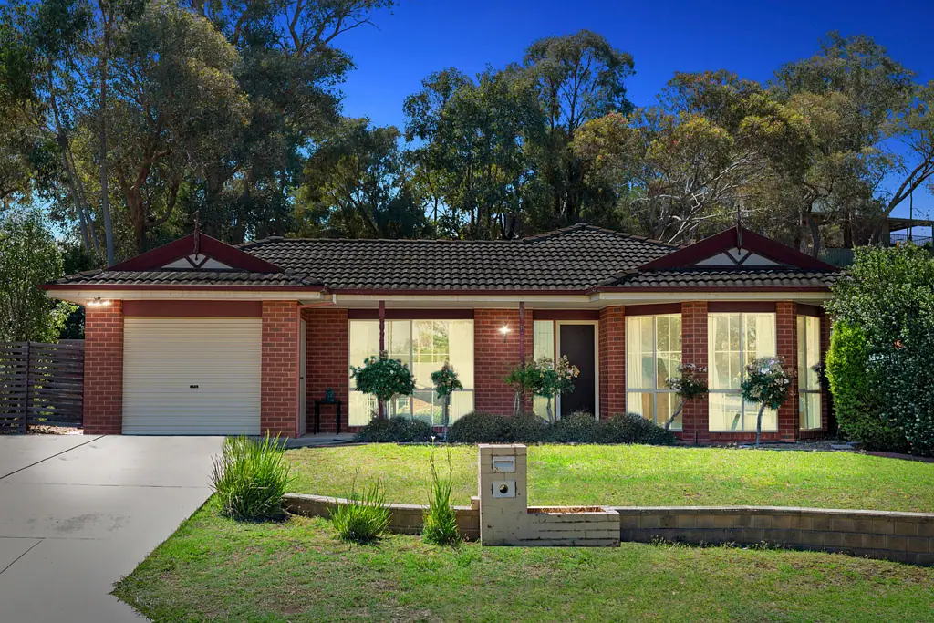 3 Sunset Boulevard, Spring Gully, VIC 3550