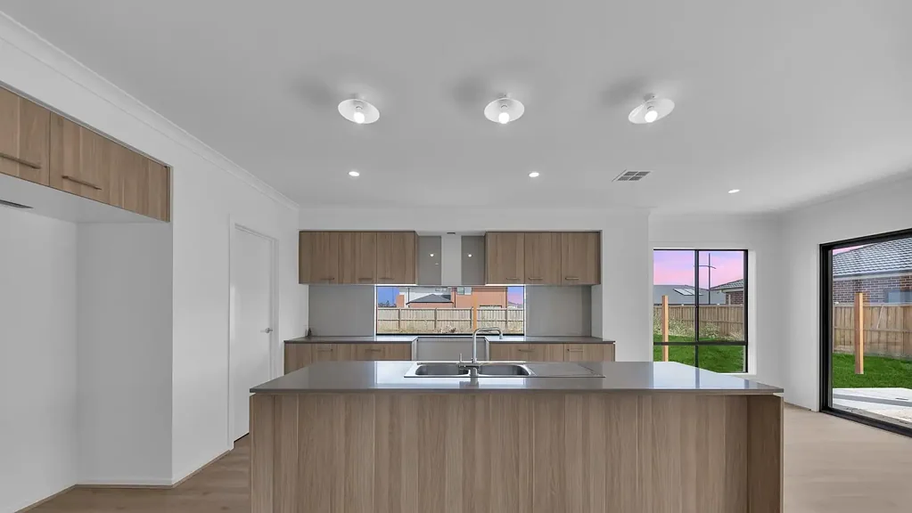 Deanside 4 Bedroom Brand-New Carlisle Built Beauty in Deanside Springs