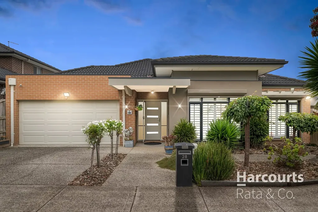 ਹੋਰ - 28 Loughton Avenue, Epping, VIC 3076