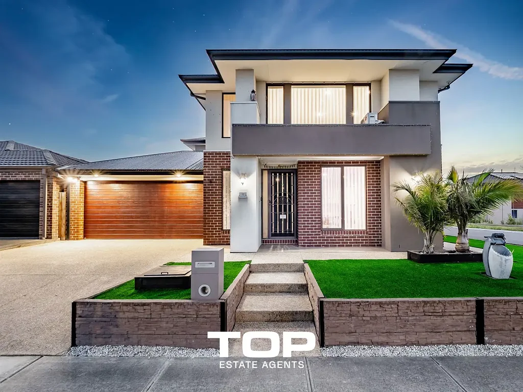 Clyde North 5Kwarto Stylish Family Living with Space, Comfort & Modern Elegance