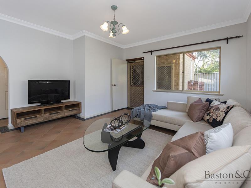 109B WESTMINSTER ST, EAST VICTORIA PARK WA 6101, 0 Bedrooms, 0 Bathrooms, House