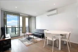 3606E/888 Collins Street, Docklands