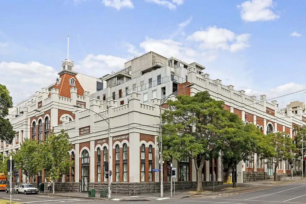 East Melbourne 2Zimmer Enviable East Melbourne living with Fitzroy Gardens at your doorstep.