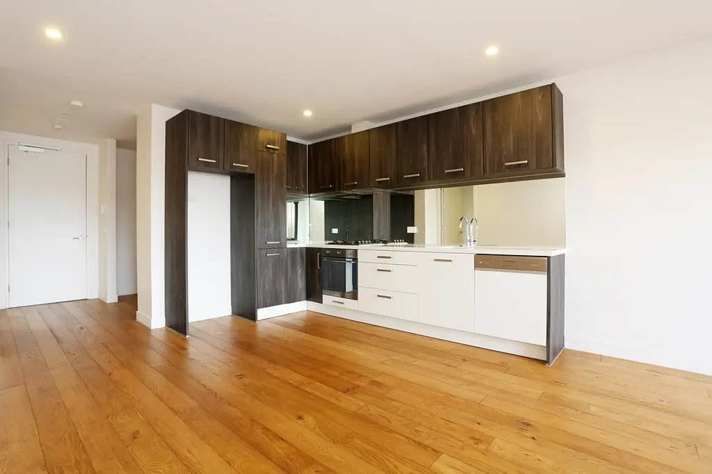 Modern Apartment With 2 Bed 2 Bath plus STUDY.